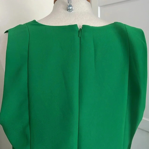 Banana Republic Kelly Green Sleeveless Sheath Style Lined Dress - Gently Used - Picture 5 of 10